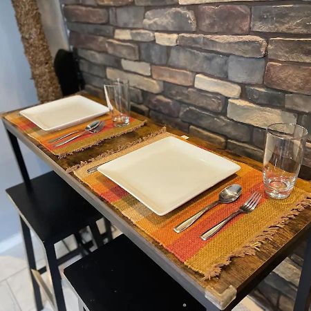 Brooklyn Spacious Space With Private Entrance, Bathroom, & Backyard - Full-Kitchen New York Eksteriør bilde